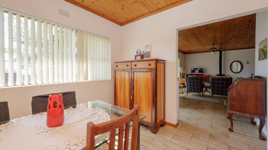 2 Bedroom Property for Sale in Napier Western Cape
